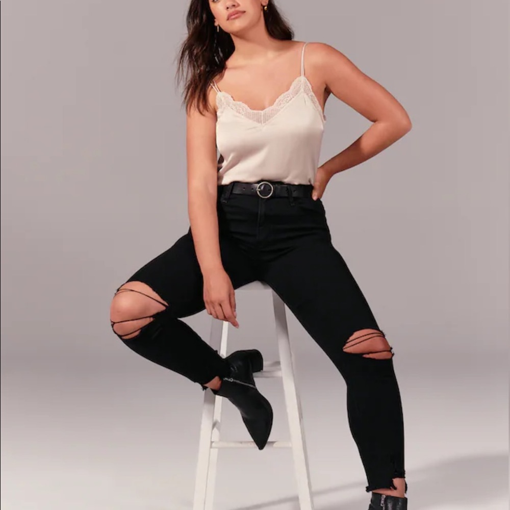 NWT A&F Ripped High Rise Super Skinny Ankle Jeans